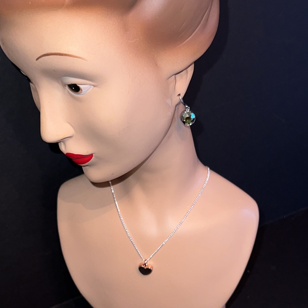 Valentine Ready! 3-D Rose Gold Heart On Dainty Silver Chain-Nwt